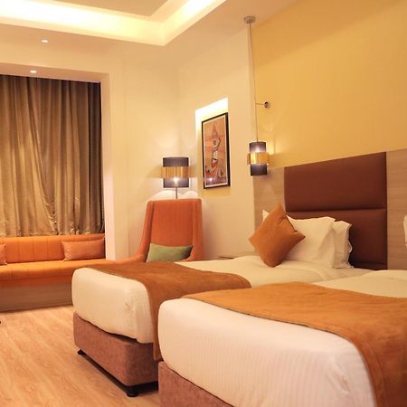 Best Western Vrindāvan Екстериор снимка