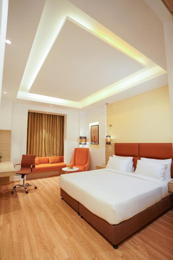 Best Western Vrindāvan Екстериор снимка