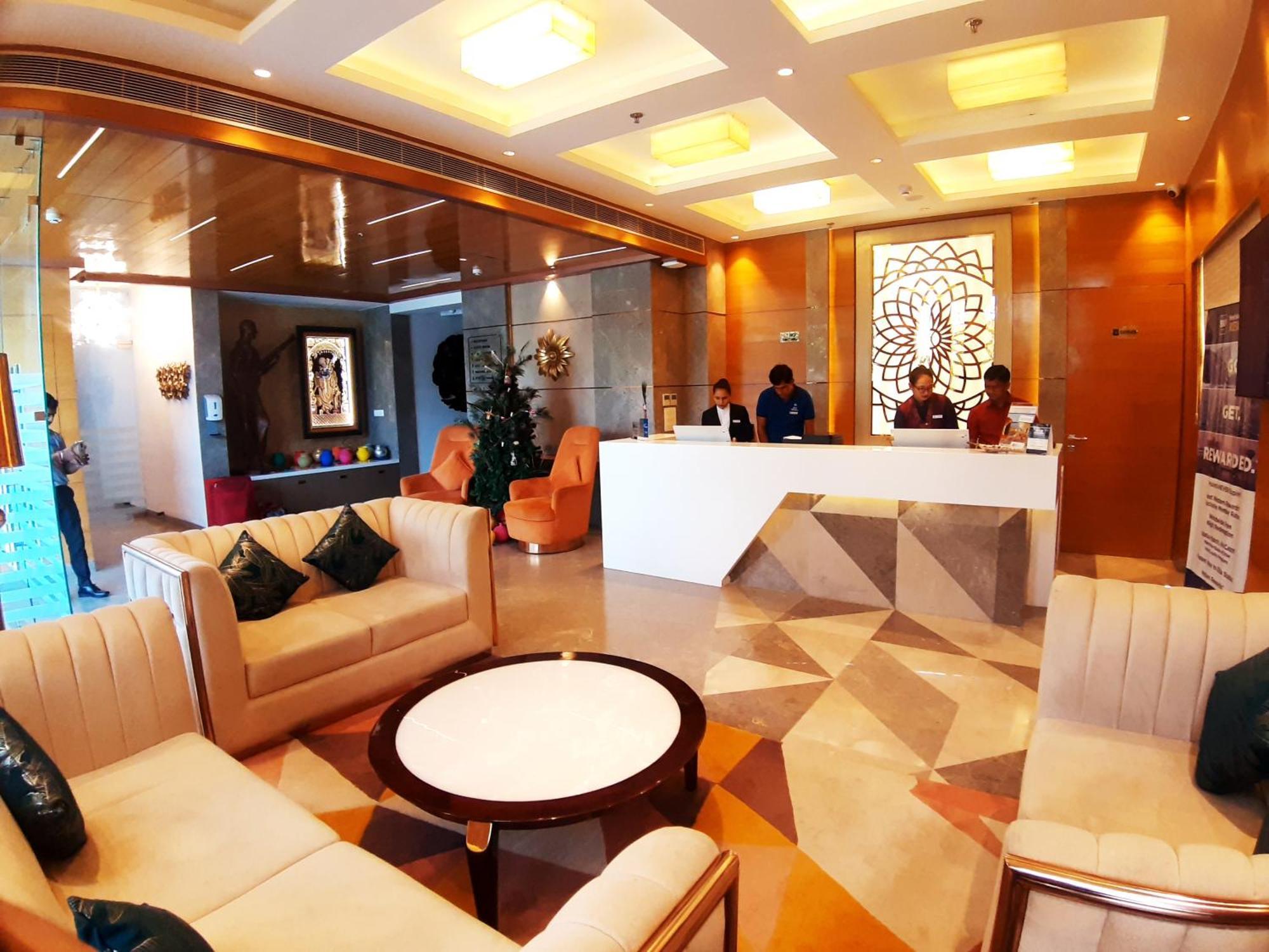 Best Western Vrindāvan Екстериор снимка