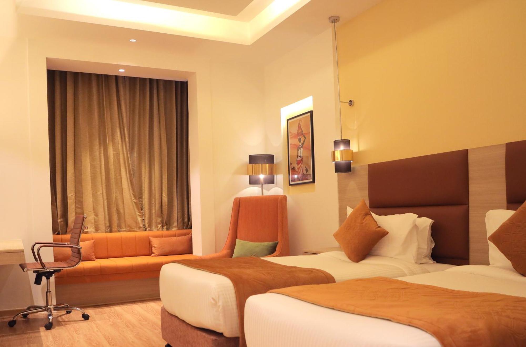 Best Western Vrindāvan Екстериор снимка