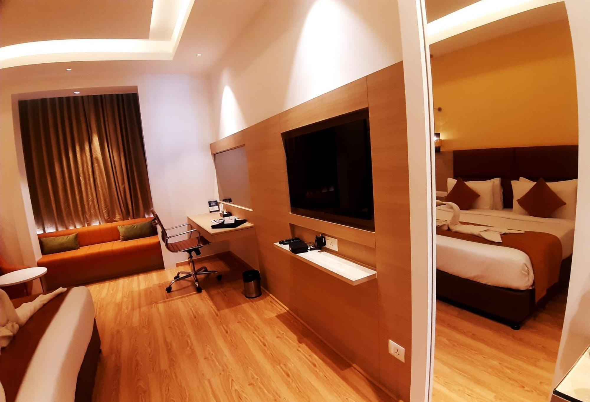 Best Western Vrindāvan Екстериор снимка