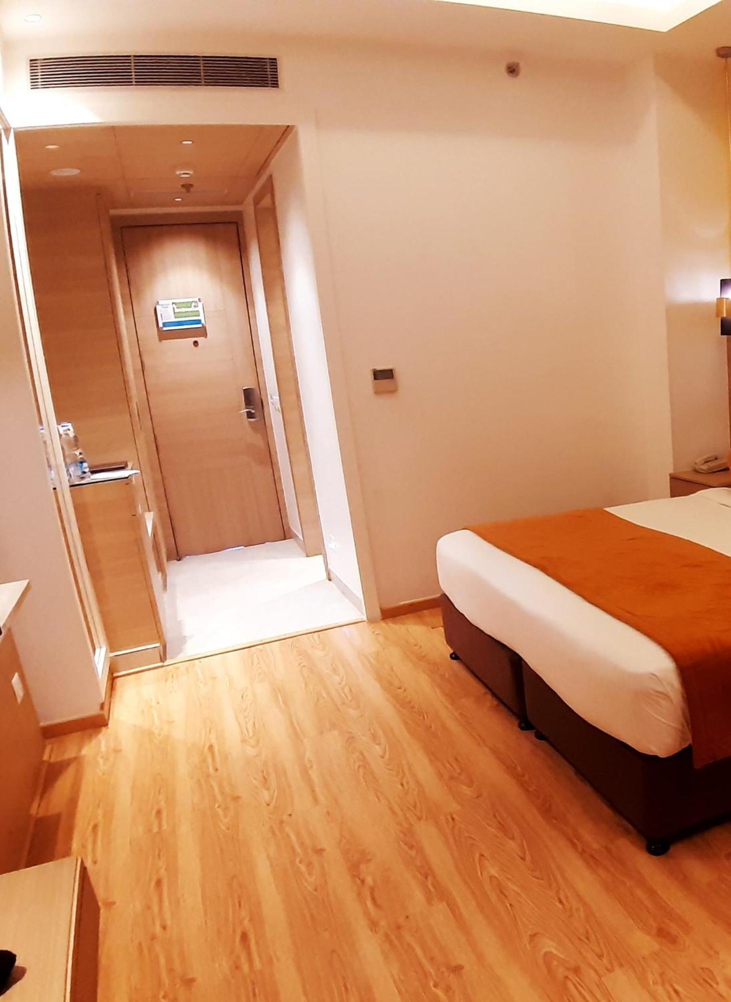 Best Western Vrindāvan Екстериор снимка