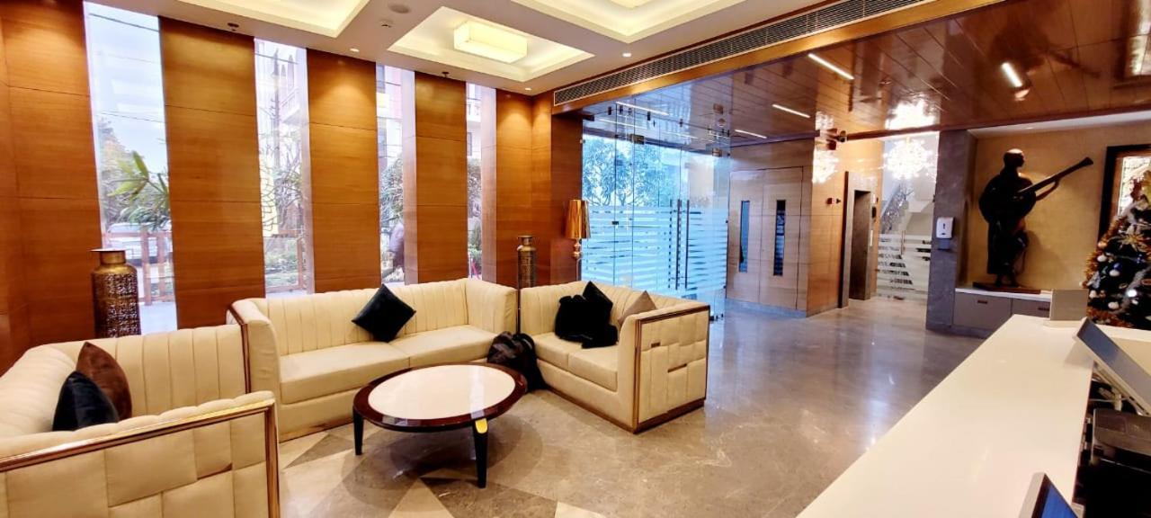 Best Western Vrindāvan Екстериор снимка